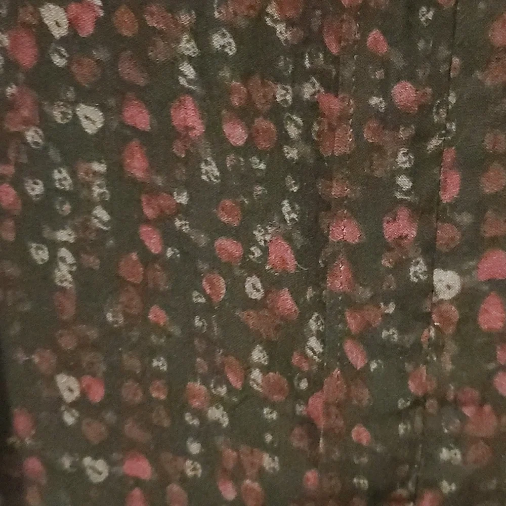 Top - Picture 2 of 4